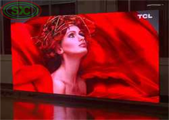 Immense LED-scherm met gietgiet aluminium 500*1000 cm indoor LED display LED billboard