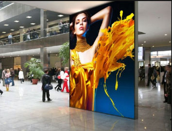 Op maat gemaakte kasten P5 Indoor Full Color LED-scherm IP43 3840Hz full color indoor led display