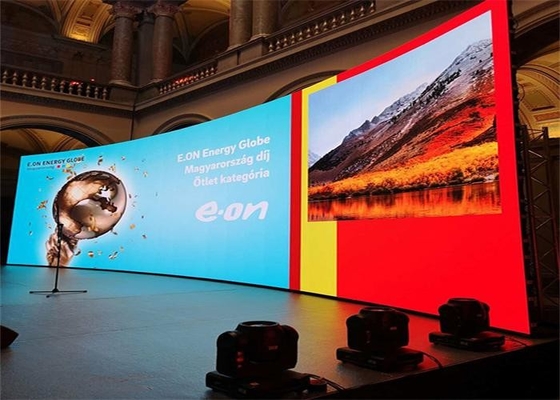 64x32 Dot Matrix LED Verhuur Voor Stadions/Winkelcentra P4 Hoge vernieuwingsgraad