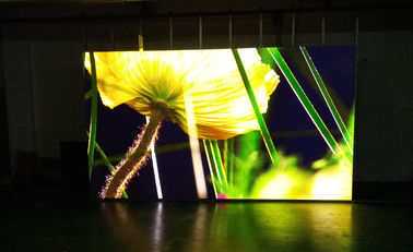 Verhuur en installatie van aluminiumkasten met HD P5 LED-displaymodule