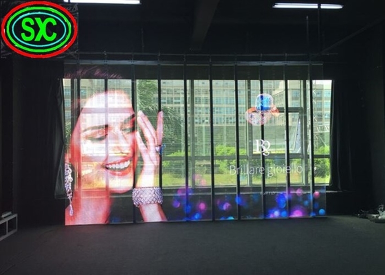 China Indoor P3.9-7.8 Full Color Transparent Led Display Screen Smd gebogen