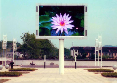 P8 Outdoor Reclame LED-schermen IP65 3G waterdicht Helderheid 7000 reclame led display board