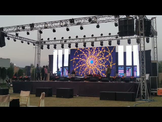 Indoor Advertising Stage LED-schermen HD Video Wall P3 pixels Hoge helderheid panelen