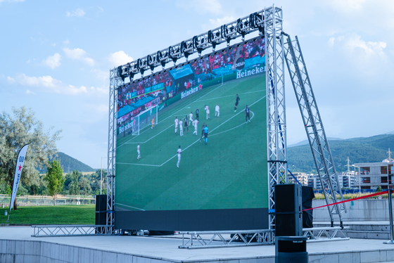 Aanpasbaar Buitenwaterdicht Boxed Full Color Cabinet LED Verhuur Scherm