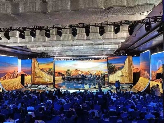 Hoogwaardige P3.91 Indoor Led Screen Stage Event Verhuur Full Color Video Wall 7 Segmenten