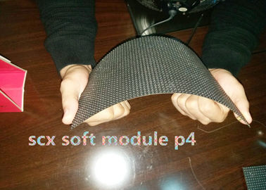 P4 Curving LED Video Screen Curtain Flexible Led Display Module volkleur