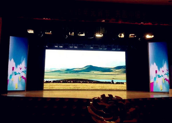 P4 Indoor LED Videoscherm 4mm SMD2121 IP43 Aluminium Kast