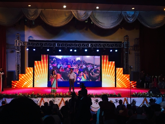 Full Color SMD Stage LED Display Die-Cast Aluminium Screen P5, Dichtheid 10000/M2, Module Grootte 192mm X192mm