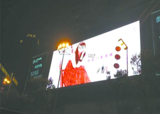 P8 Buiten Full Color LED Display Module 8mm SMD3535 IP65