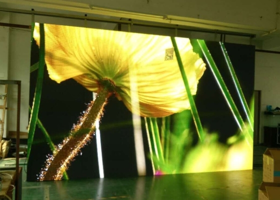 Reuzen Full Color Outdoor Led Display Waterdicht IP68 DIP / SMD HD P3 P4 Full Color Outdoor Display