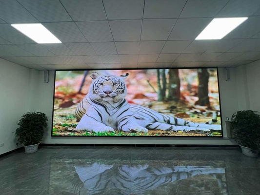 Inrichting met LED-display scherm, achtergrond met LED-videowand p3,p3.91,p4,p4.81 verhuurplaat