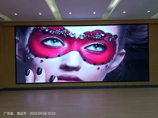 P2.5 High Definition Indoor Full Color LED Display, 640x640 mm voor de kast