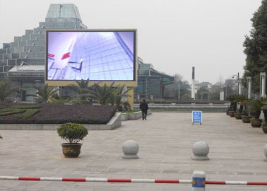 Gepersonaliseerd Outdoor Full Color LED Display P10 10000dots/Sqm Hoge helderheid LED billboards
