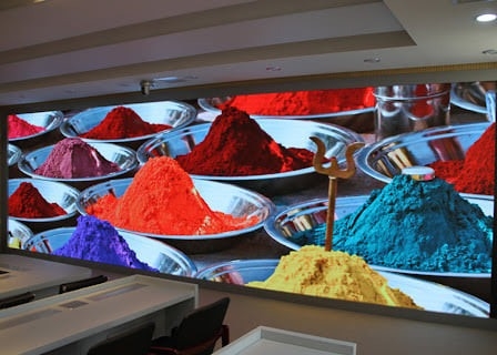 2 mm Indoor LED Display High Resolution Video Wall Voor Shopping Mall Reclame