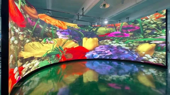 Full-color P2 film binnenshuis verhuur micro LED display video wandpaneel voor podium concert reclame scherm