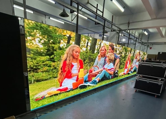 Metal Full Color SMD2121 P4 Indoor Rental LED Display voor concerten