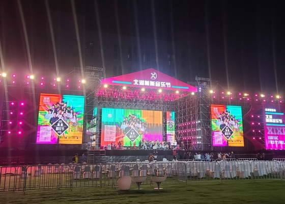 Waterdicht Kleine toonhoogte Full Color Advertising LED Screen P2 SMD 256*128mm Module