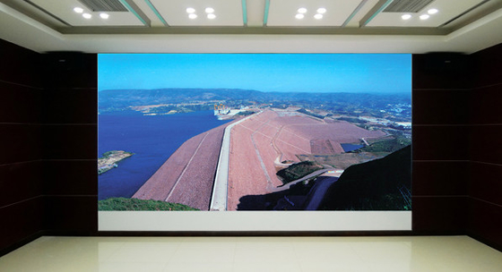 Smd2121 Indoor Full Color Die-Cast Aluminium Chassis Rental LED Monitor