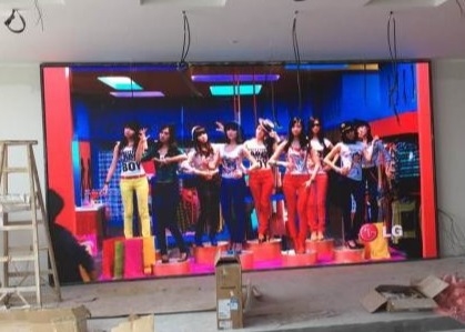 DIP Groot Full Color LED Display 12mm Pitch 1/4 Scan 192*192mm Module IP65