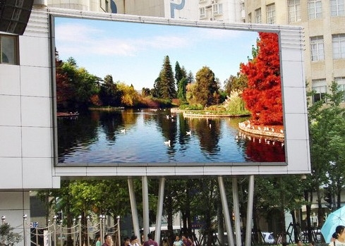 Verhuur/vaste installatie Buiten Gietgegooid Aluminium P5 HD 960*960mm LED Groot Scherm Voor Foto En Video Advertenties