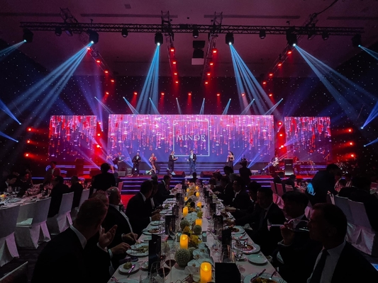 Hoge resolutie P6.67 Buiten waterdicht Full Color LED Display IP65 320*160mm Module