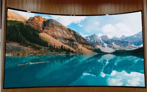 Gepersonaliseerde grootte zachte filmgroep Reclame Flexible LED Full Color Screen 4mm Pixel Curved Steel Cabinet