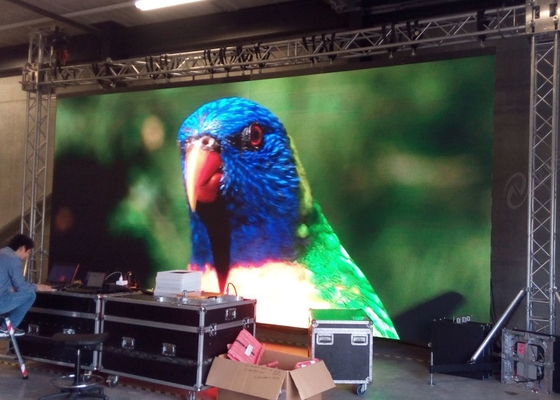 Indoor Die-Cast Aluminium Screen Aanpasbaar HD P2 Full Color LED Display LED Billboard Front/Back