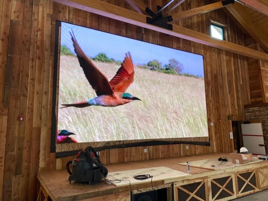Verhuur van aluminiumkasten voor binnenruimten Ultra High Definition Full Color LED Display P4 Advertentie scherm
