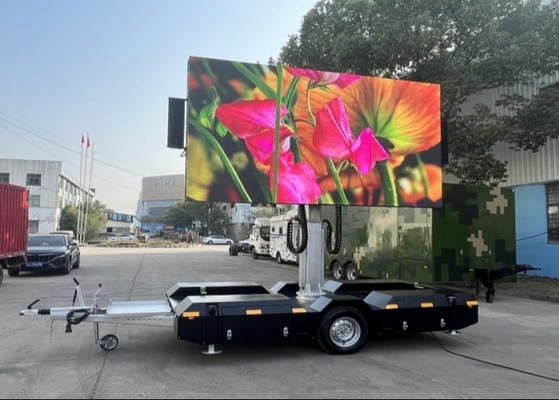 Mobiele vrachtwagen Full Color Verhuur P2.6 Indoor LED Screen Verhuur HD Stadion