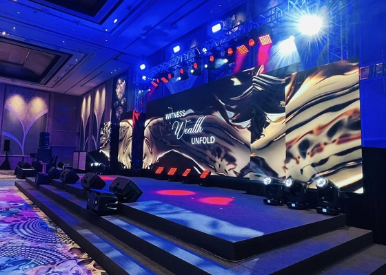 438 Watt/m2 Gemiddeld verbruik Verhuur LED-display met aluminiumkast