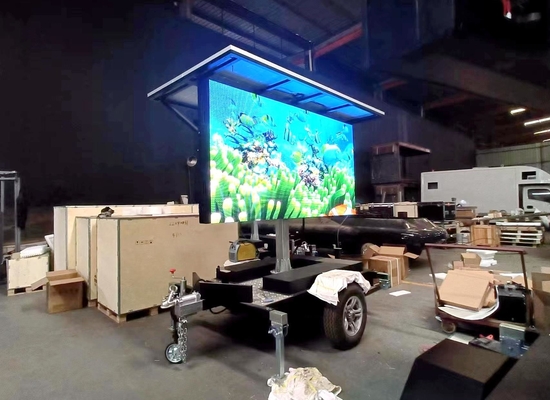 Buiten waterdicht LED-advertentiewagenscherm P6 Hoog helder Epistar-chip