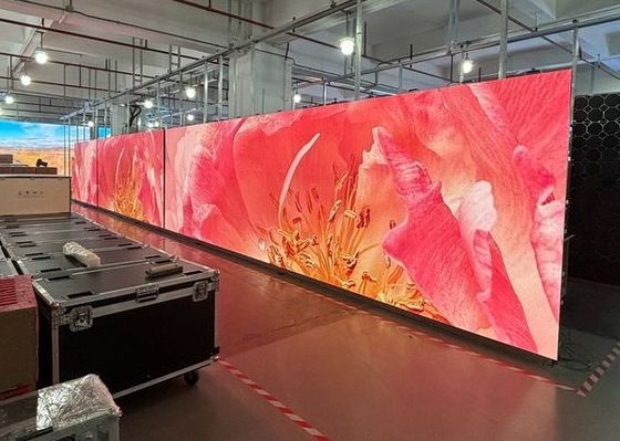 P2.5 Outdoor HD Full Color LED Verhuur scherm voor sportstadions Drie jaar garantie