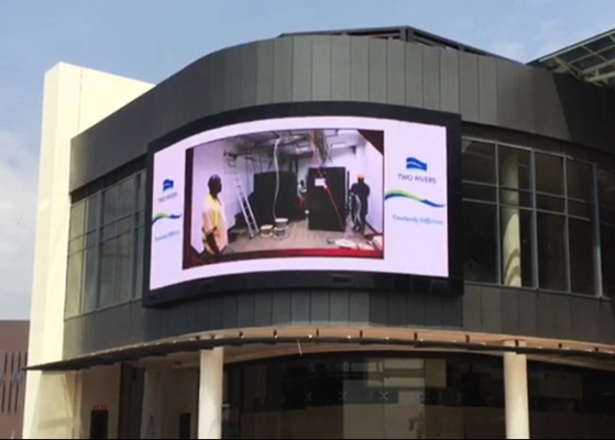 Verhuur van aluminium met gietijzer voor het buitengebruik Full Color LED-displays voor stadions, luchthavens en winkelcentra