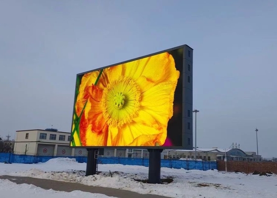 Kleine toonhoogte P2.5 Outdoor Advertising LED Billboard Hoge helderheid LED Display Single &amp; Dual Color High Definition
