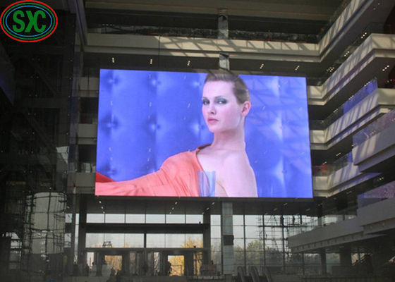 P6 Buiten LED Reclamebord Full Color IP65 960mm Kast