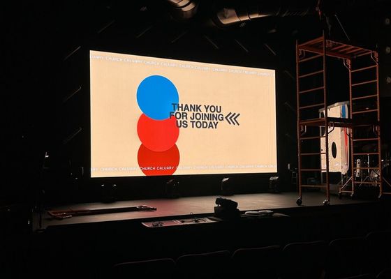 1R1G1B Pixel Samenstelling GOB LED Display met Epistar Led Chip en 427186 Punten/m² Pixeldichtheid