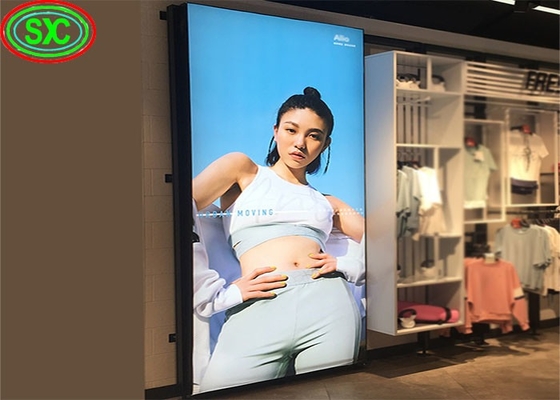 Indoor P2.5 Full Color Mirror Led Poster Display Draadloos USB 4G Smart Control