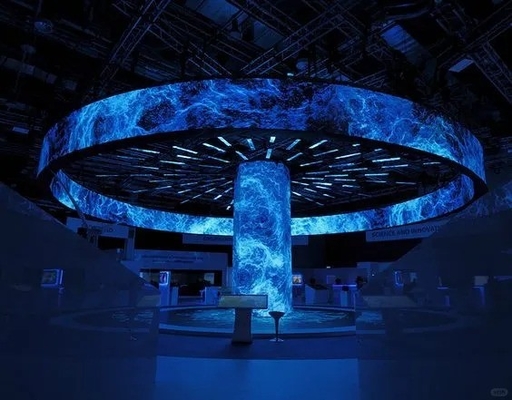 Buiten Full Color LED Display P10 Pillar Screen IP65 Grote maat 1/4 Scanmodus