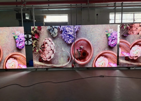 Buitenshuis full-color LED-scherm, flexibel, high-definition, waterdicht en vrij van lag