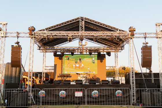 Flexible Module Die-Casting Aluminium Waterdicht Full Color HD SMD P8 Outdoor High Brightness LED Advertising Screen