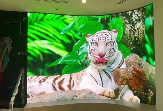 640x640mm verhuurpaneel 3840Hz high refresh Kinglight SMD full color super dun led displayp2.5,3840hz refresh rate,Novastar kaart