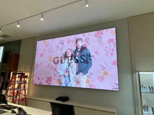 Verhuur/vaste installatie van aluminium-schermen voor binneninstallaties voor gietgietwerk voor concerten, bruiloften, bijeenkomsten 960mm*960mm P6 LED-scherm