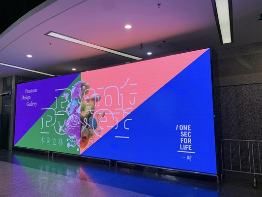 384mm x 192mm Module Grootte P6 Indoor Full Color LED Video Wall met Super Thin Cabinet en 2500nits Helderheid