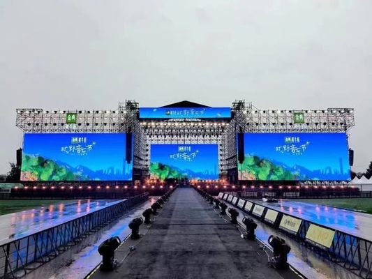 Indoor Die-Cast Aluminium/Exterior Rental Screen LED Display 1R1G1B P4 Module Grootte 256*128mm