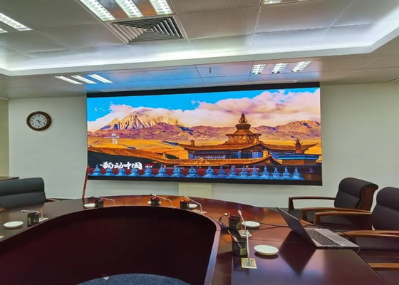 Vaste installatie binnen P5 LED-wand met een vernieuwingsfrequentie van 3840 Hz voor vergaderzalen