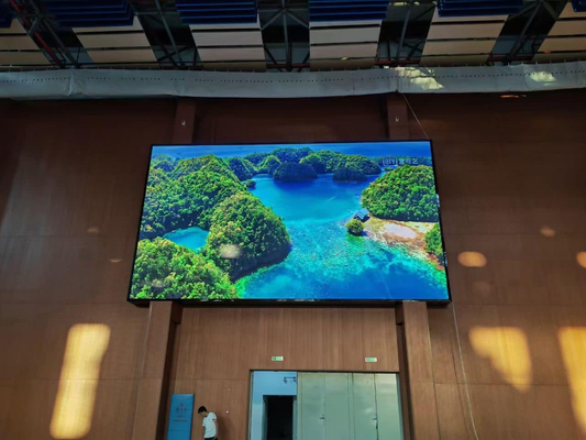 Indoor Full Color LED Display P2.5 met en Consumptie voor huur met Super Thin Cabinet en High Refresh Rate 3840Hz
