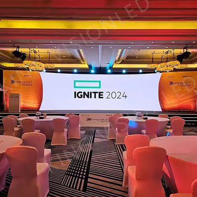 Indoor P1.8P2 P2.5 P3 P4 Flexibel LED-module gebogen cilinder ultradunne flexibele cirkelvormige LED-display voor gebruik in cilinderkolom