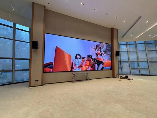 Verhuur en installatie Gekrompen scherm Ultra-helder Hoog verversingspercentage 400x300mm LED-box display, drie-in-één full-color