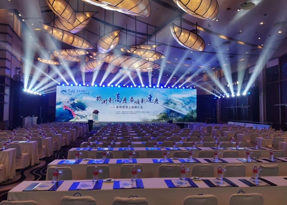 Full Color HD P6 Outdoor Advertising LED Screen Voetbalveld Perimeter LED-scherm