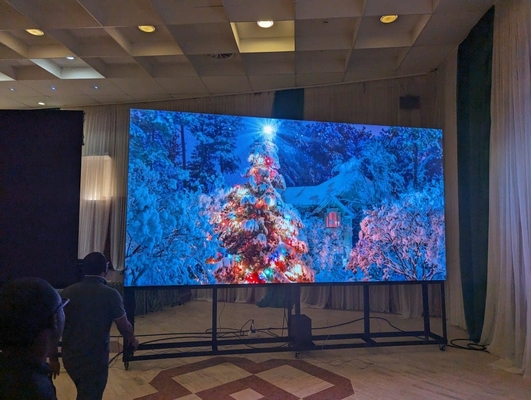 Full Color 1R1G1B Pixel Composition GOB LED Display met display en 000 uur levensduur